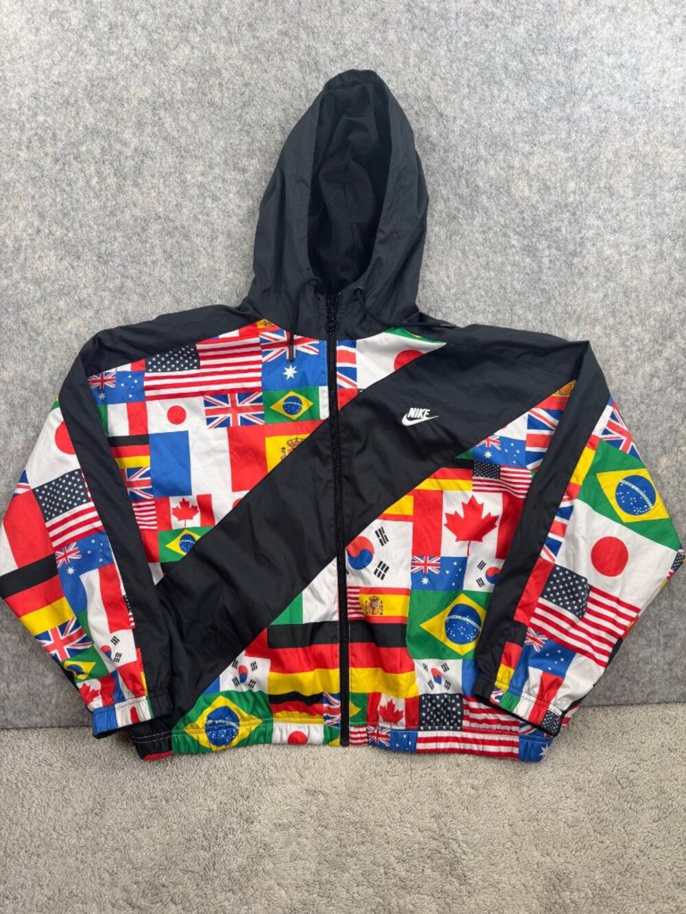 Nike Mens Jacket Windbreaker World Flag Sz L Full Zip Hooded